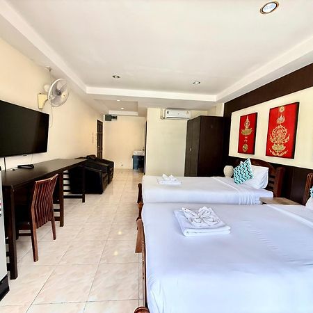 Thai Classic House Patong Екстериор снимка