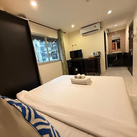 Thai Classic House Patong Екстериор снимка