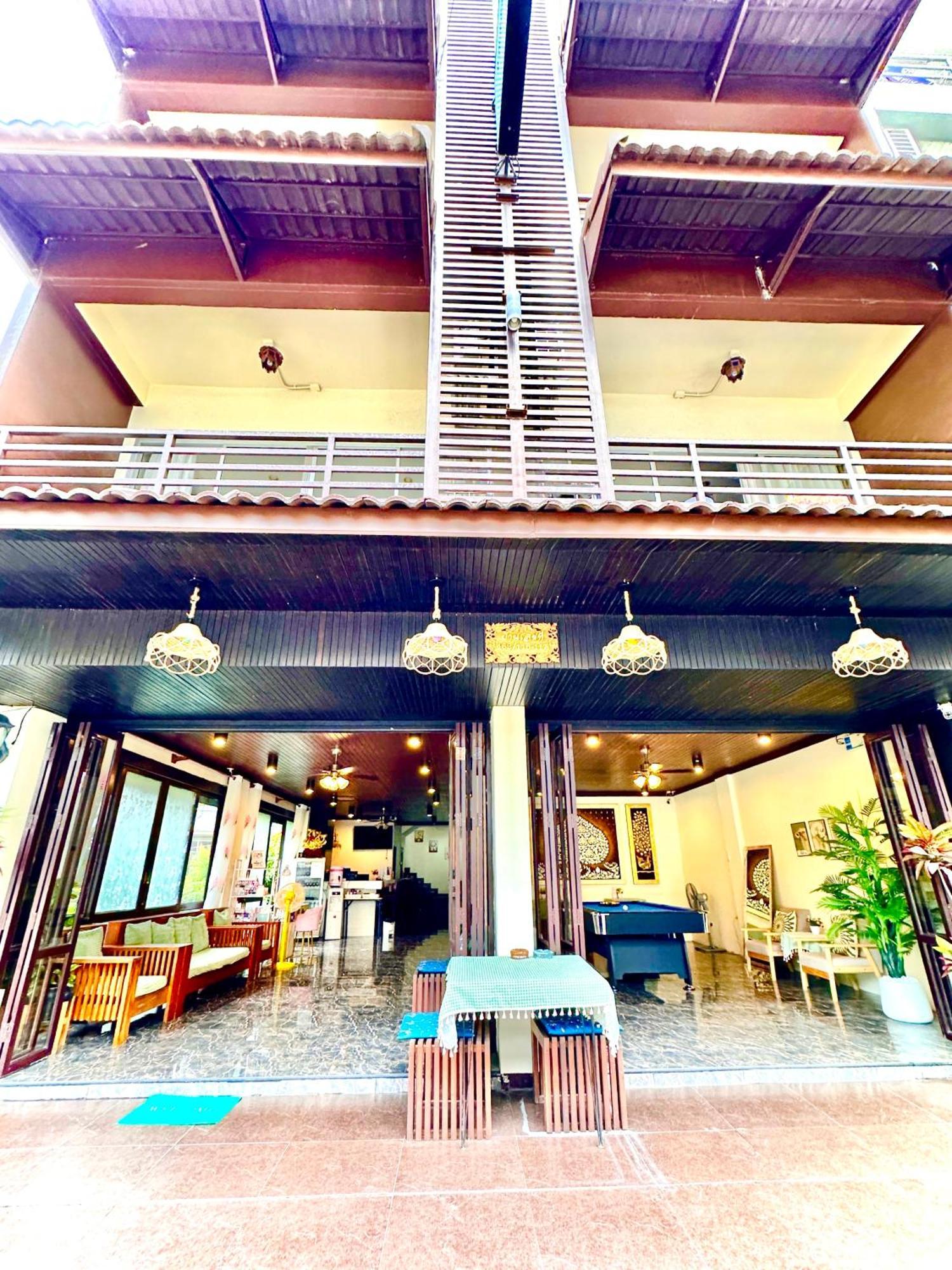 Thai Classic House Patong Екстериор снимка